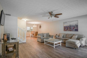 2 BR Townhouse - 10 Mins to Horse Park